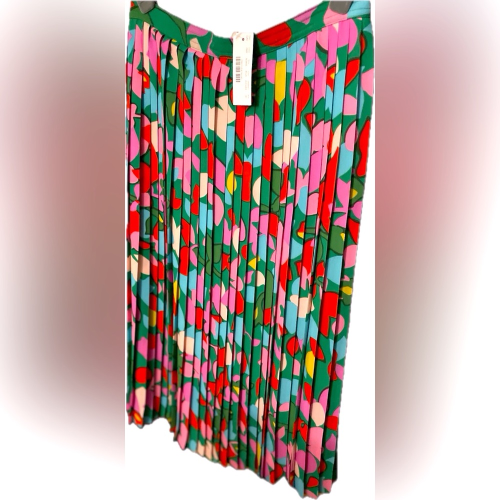 J. Crew pleated midi confetti floral skirt. - Picture 5 of 6